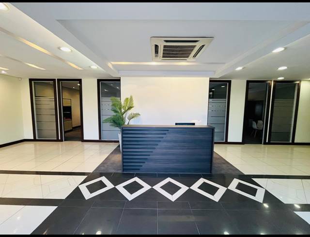 2,000M² OFFICE FOR SALE IN RANDJESPARK